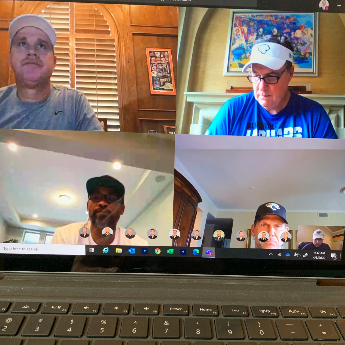 During the draft,  @Jaguars scouts & coaches will utilize various lines of communication, including multiple  @MicrosoftTeams calls, a Teams chat, WebEx call w/ NFL, RingCentral hard phone line and standard cell phone & FaceTime calls.Gruden/Marrone/McCardell/Baalke pictured.