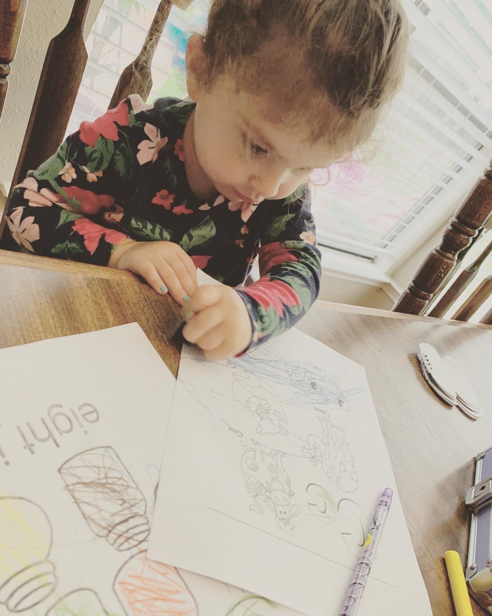 JDBrewerBooks's tweet image. Kathleen is combining mindful coloring with extreme coloring as she learns the letter C and the number 8. #heardlings #arstogetherathome