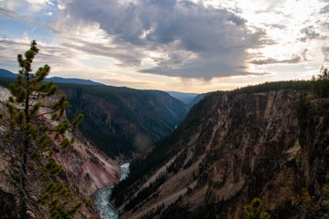 MariaBi63155744's tweet photo. happy earth day to this amazingly beautiful place! #EarthDay2020 https://t.co/XMN4gJ9jla