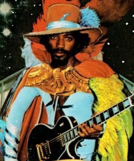 GC had over 50 in his entourage to achieve what he did whereas Prince did it all by his lonely ass self. GC’s entourage though featured some of the world’s most innovative:Eddie HazelBernie Wizard of Woo Worrell Garry ShiderGlen GoinsBilly Bass NelsonMichael Hampton