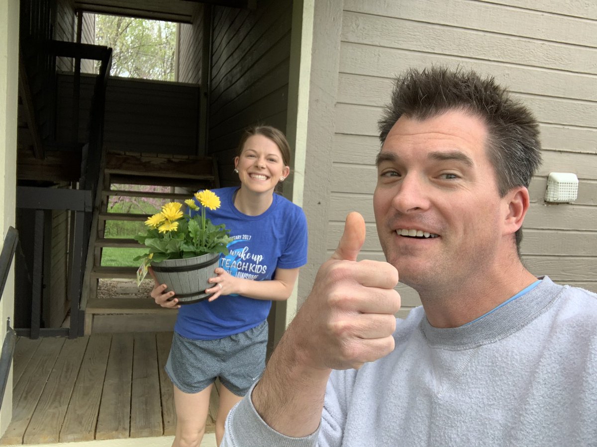 Lillian Schumacher Elementary 🦈 tweet media