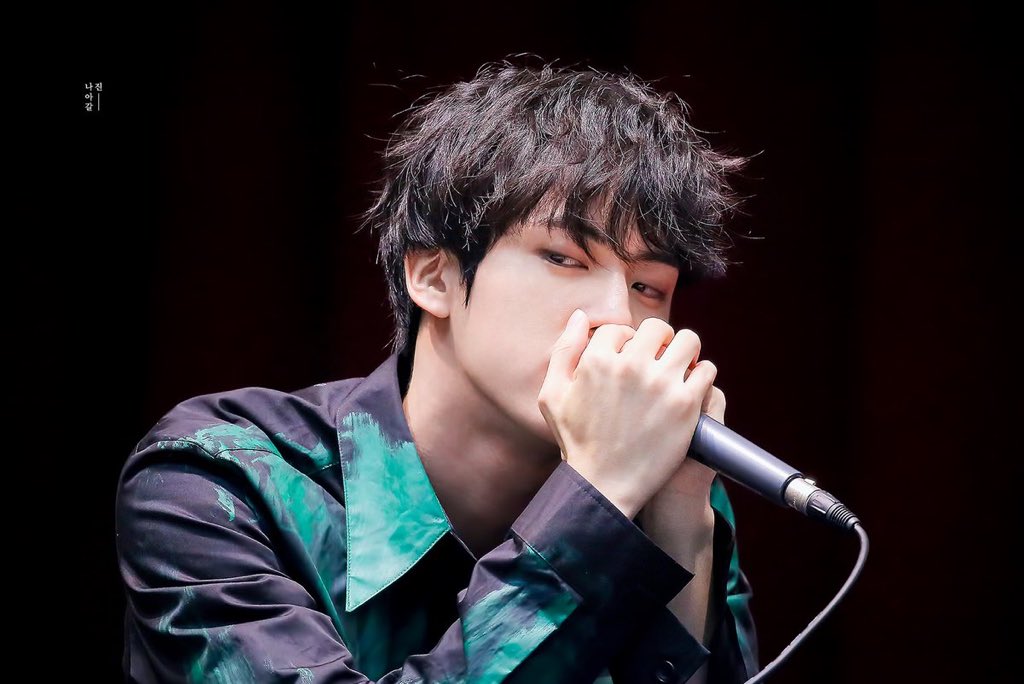 jin& #39;s wavy hair - a rare but a cute hairstyle: a thread