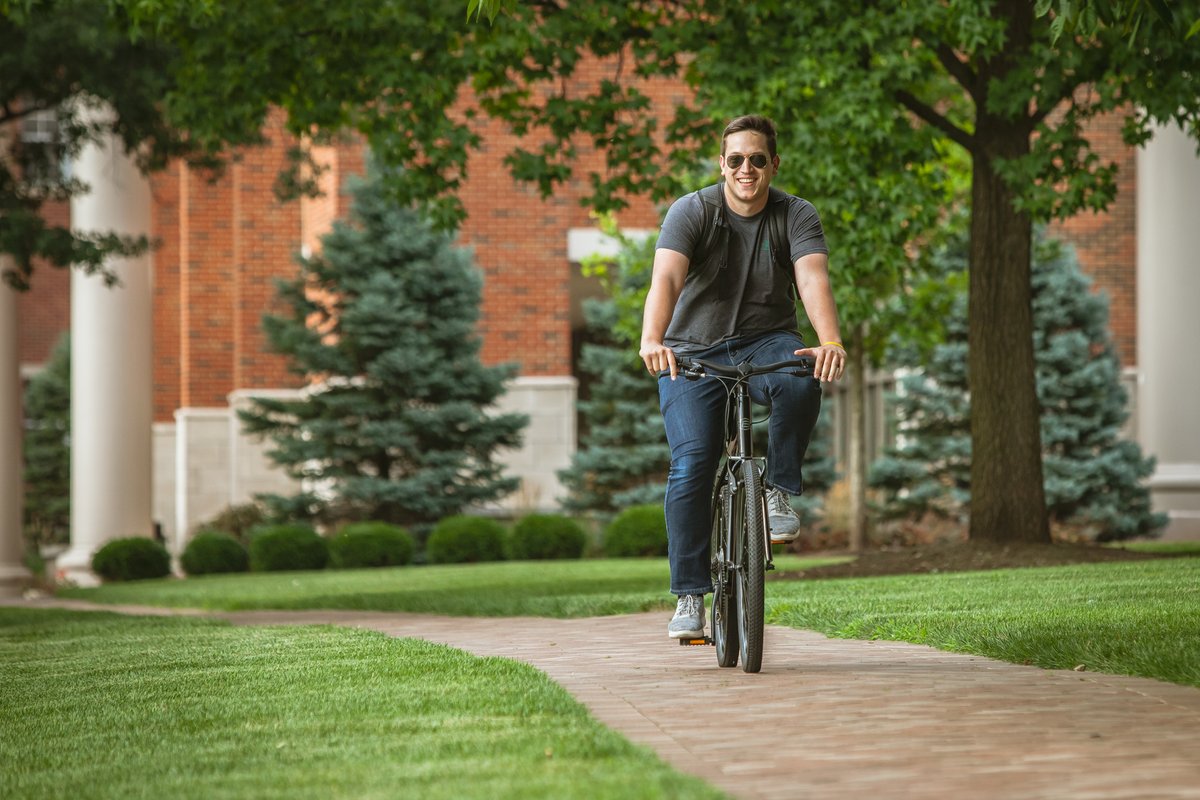 BatchBicycles's tweet image. Is there a better way to celebrate #EarthDay? We don't think so! #BatchLife #Batch Bicycles #BikeLocalShopLocal