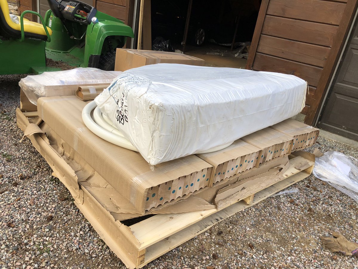 BrrTweed's tweet photo. The new hot tub has arrived...I seem to think there may be some assembly required! https://t.co/Hfs60S9vHU