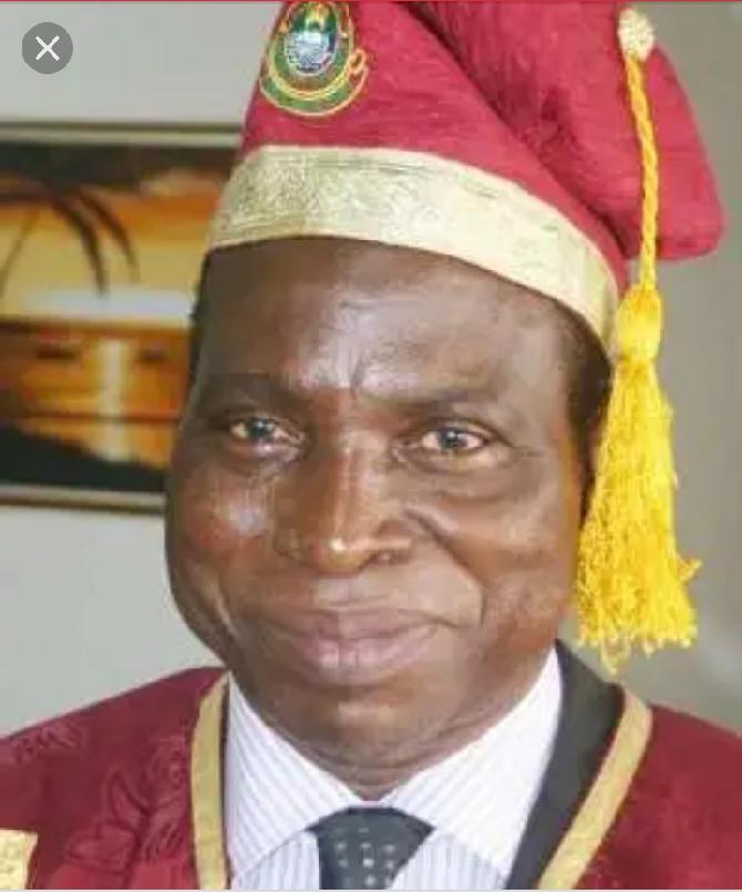 CastedPencil's tweet photo. How can federal government still be stressing themselves for vaccine, when the mouth odour of unilag vc can cure COVID 19 #unibenvsunilag https://t.co/ntLKWFNfel