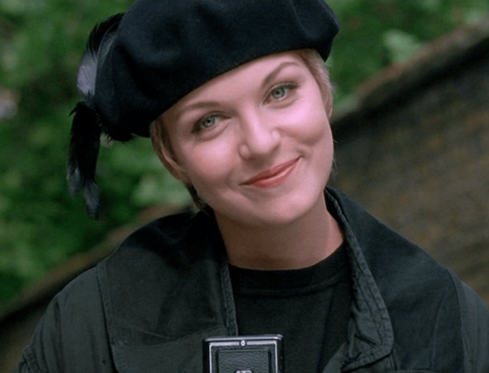 Happy Birthday to the incredible Sheryl Lee 