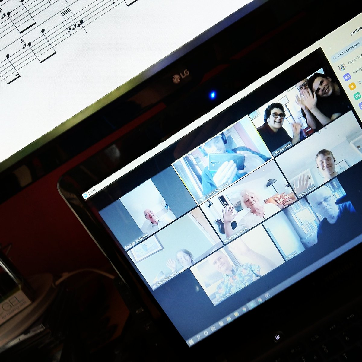 CityofLeedsPipeBand tweet media