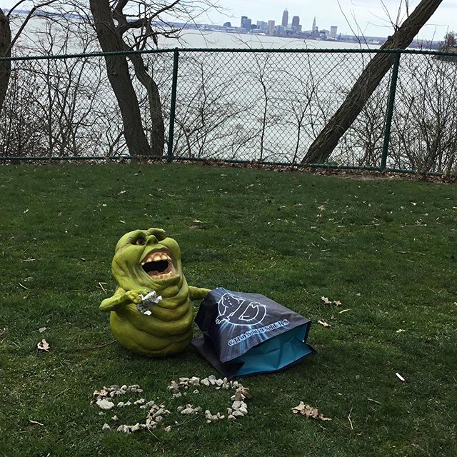 CLEGhostbusters's tweet photo. Slimer joined “The Great Global Cleanup” movement this afternoon by picking up trash at the park in honor of the 50th anniversary of #earthday. We can all do our part to protect our planet; even ghosts! 
#earthday2020 #saveourplanet #ghostbusters #slimer #cleaningupthetown #great https://t.co/Lugsyq9YbP