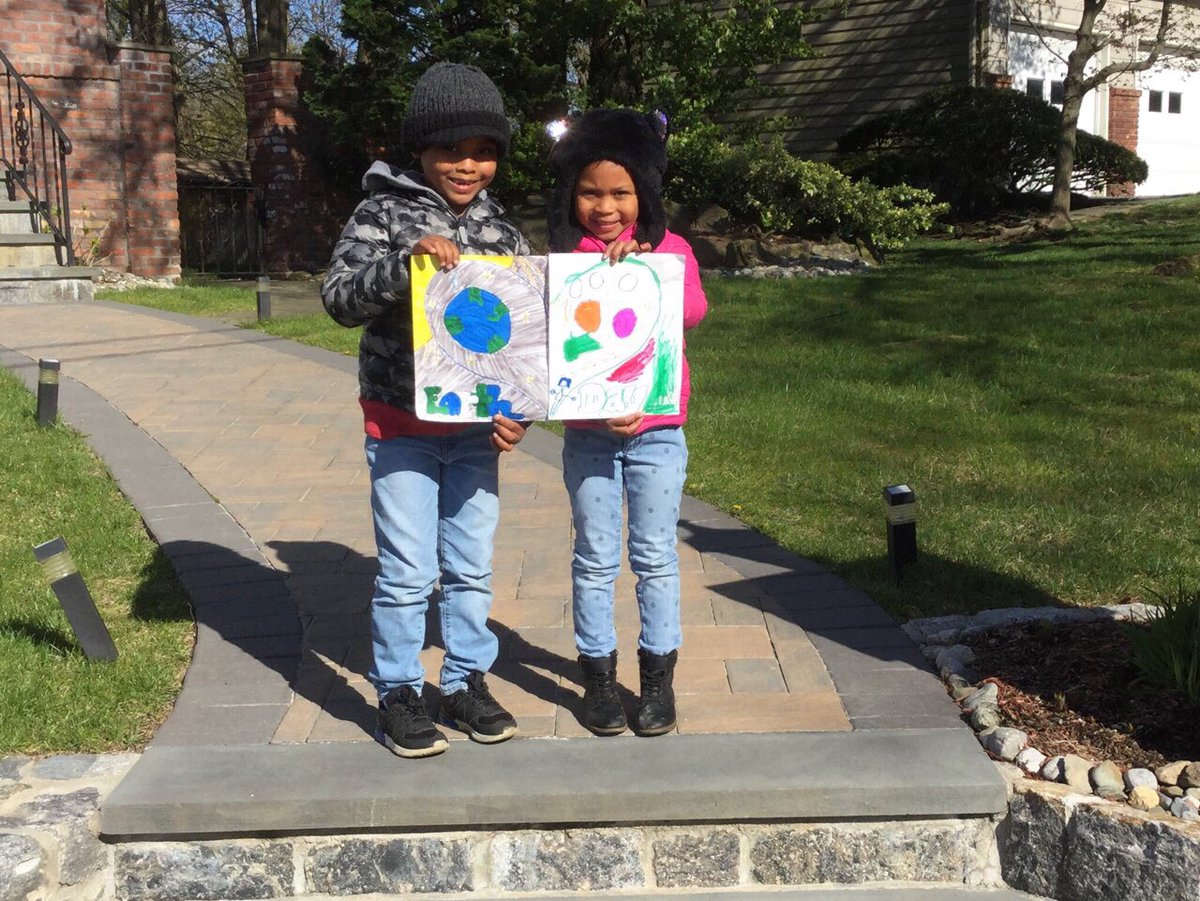 Happy Earth Day! 💙🌎 <a href="/LFJSchool1/">Patricia Simone</a>  <a href="/GreenburghCSD/">Greenburgh Central School District</a>
