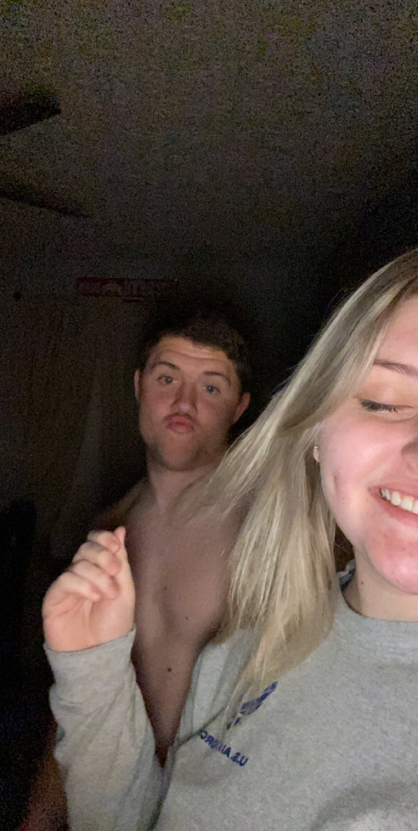 sydelyse's tweet photo. This goofball leaves in less than 2 weeks for basic training and I’m gonna miss him so much!😭💔 https://t.co/4foEKEFEAr