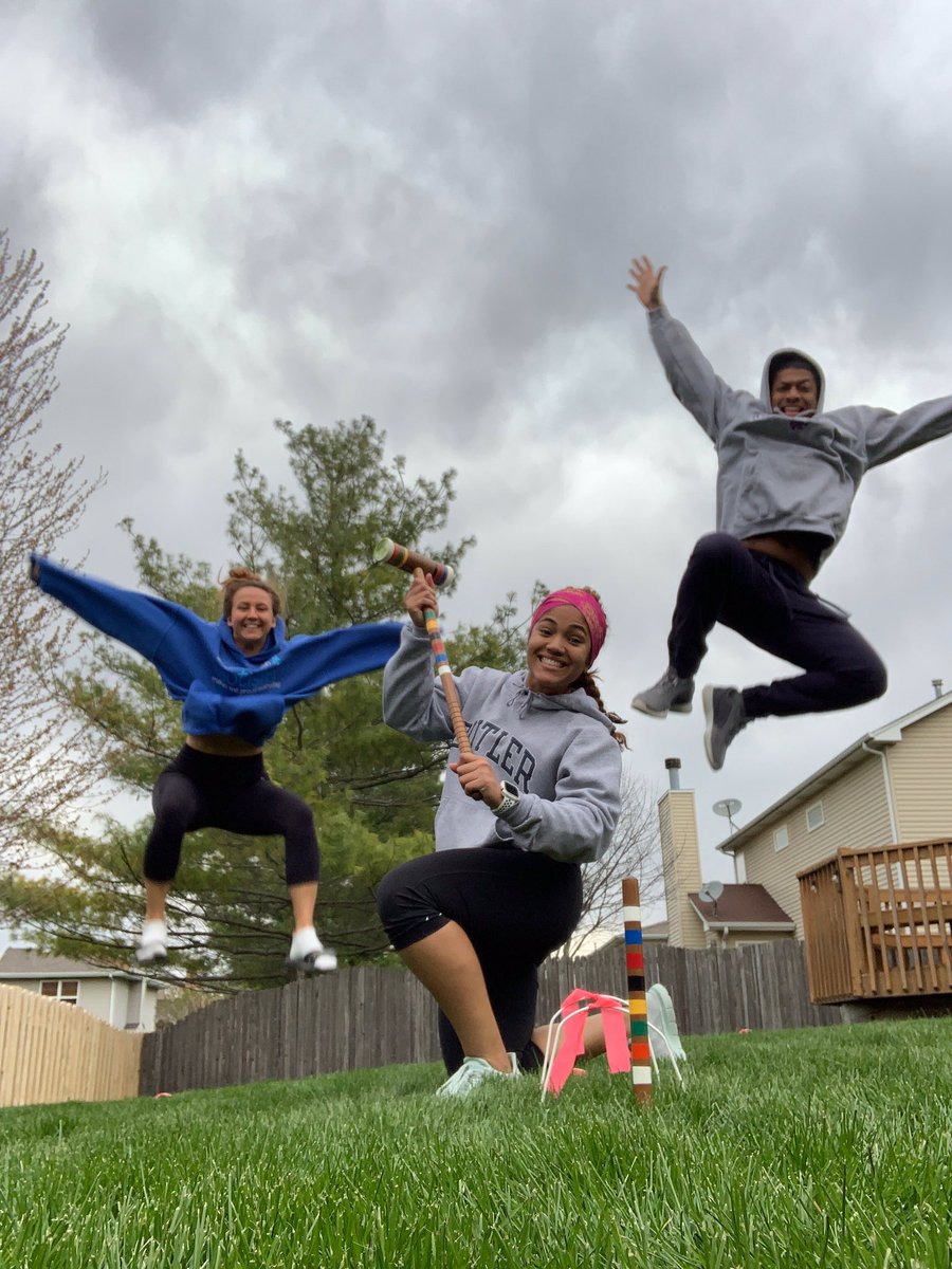 JMUSoftball's tweet photo. Happy Earth Day!!
Hallie Hall @ Bolingbrook, IL @halliehall_14
Logan Newton @ Palmetto, FL
@7logannewton7
Madison Naujokas @ Harrisonburg, VA @MadisonNaujokas
#EarthDay2020 #HugTheEarth #GoDukes ☀️🌎🌳💜 https://t.co/88zReUY9wR