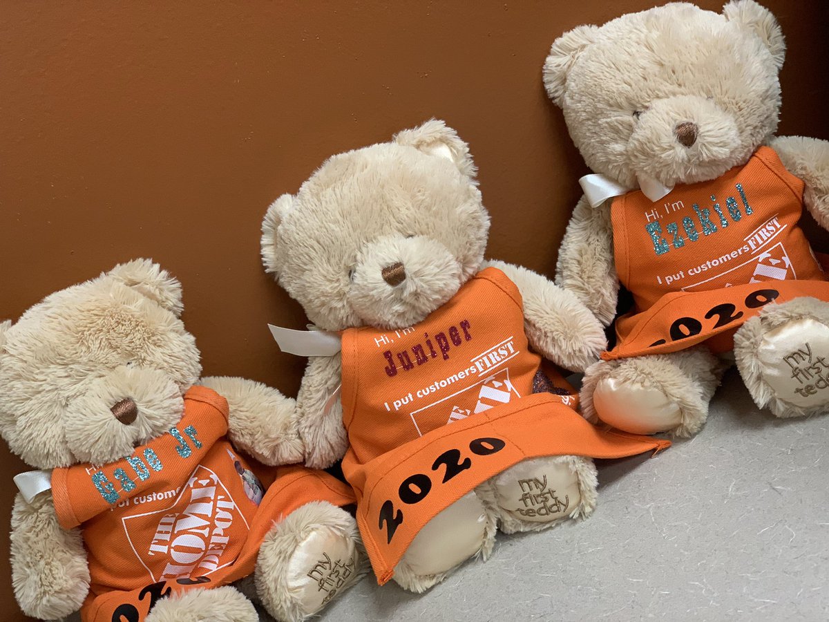 jmajusiak89's tweet photo. With the three new additions that came this last week we sent out their first teddy bear with custom apron #futureHDassociates #juniper #ezekiel #gabejr @Malcolm7976 @Mcgalec99 @lmh839 @THDCoryTurner @patriciaberrio8 @JonC_THD @Travis0703 @BerniceBiasca https://t.co/qilcKVdQ50