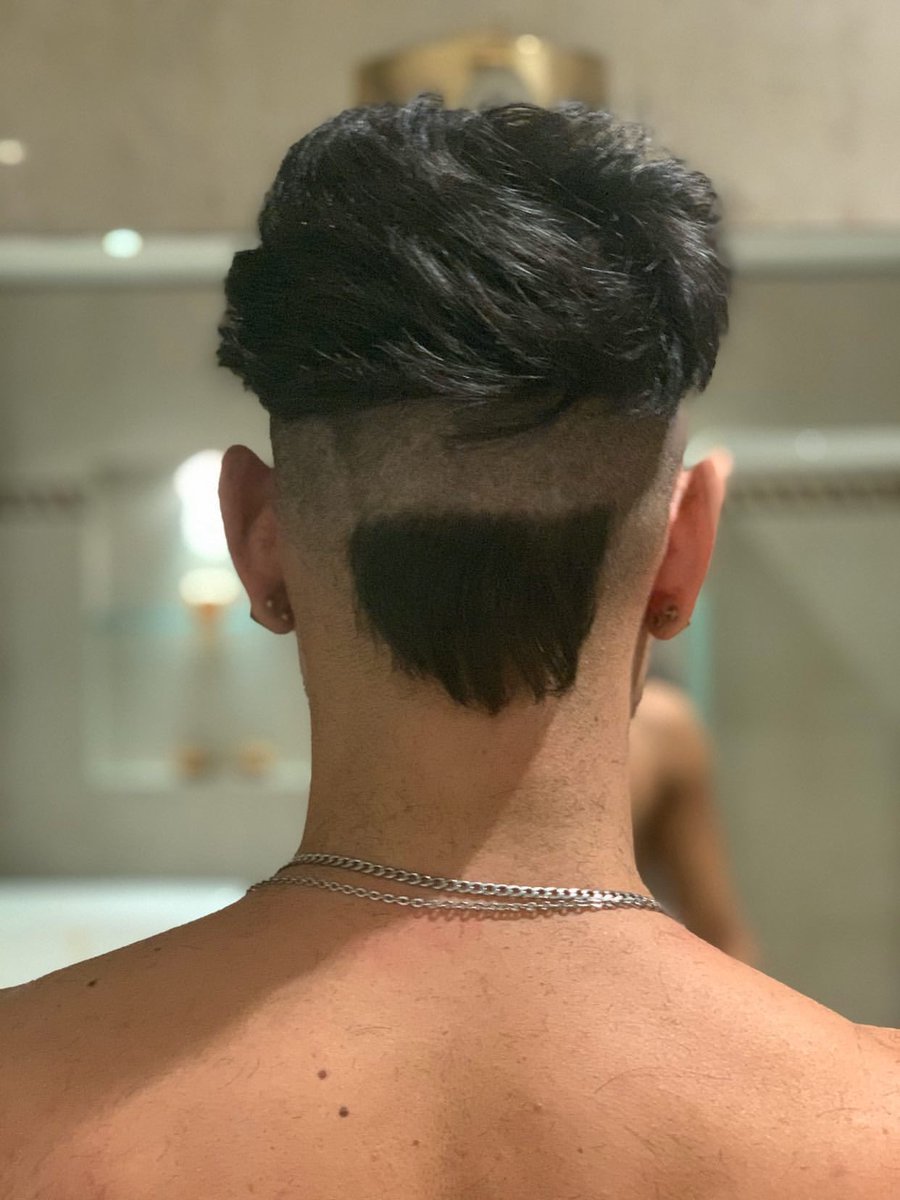 Martinpdisalvo's tweet photo. ME DEJE BARBA EN LA NUCA https://t.co/EiZS5Pi16V