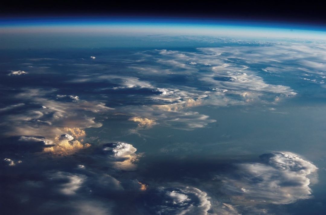 JonnyKimUSA's tweet photo. Home. We only have one. Let’s take care of it and each other. Happy #EarthDay.

Pictures taken from @NASA @Space_Station https://t.co/zjIewg5JG2