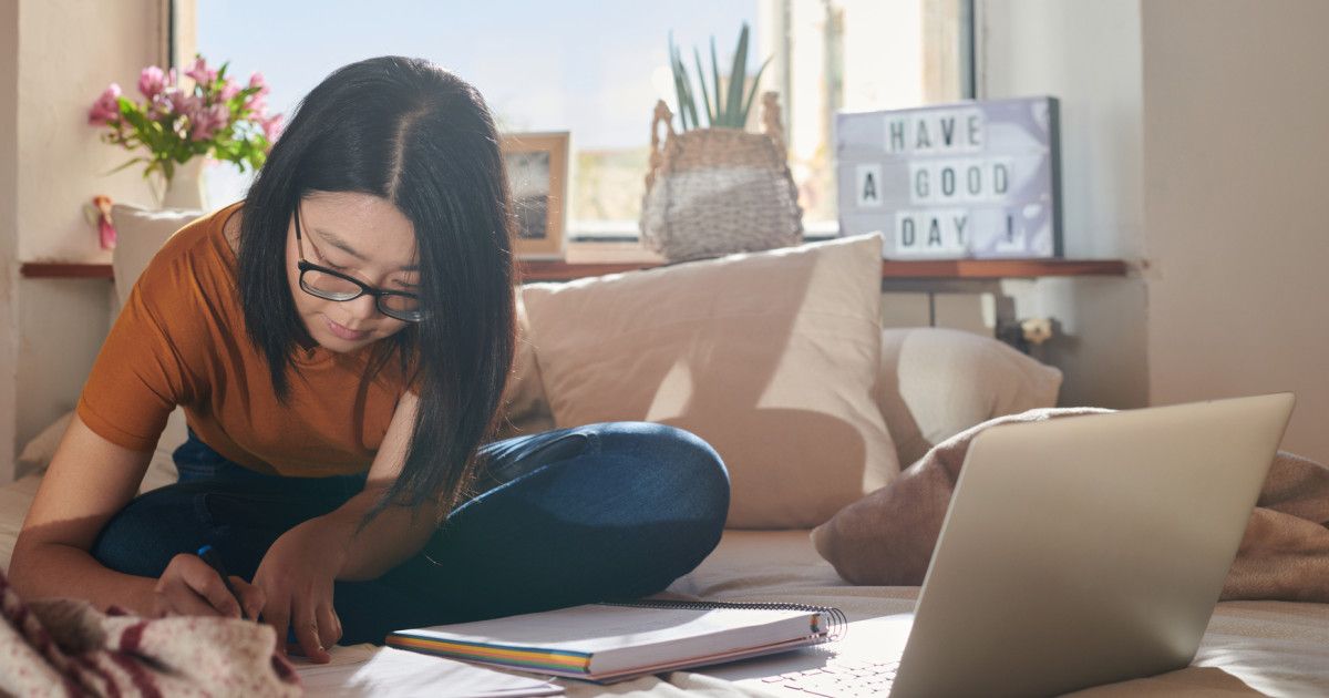 KimTetonia's tweet photo. How to Protect Your Finances During Challenging Times https://t.co/gPVAmafC1k #COVID19 #finance #financialeducation #financialcrisis #money https://t.co/KfUDxD6ukF