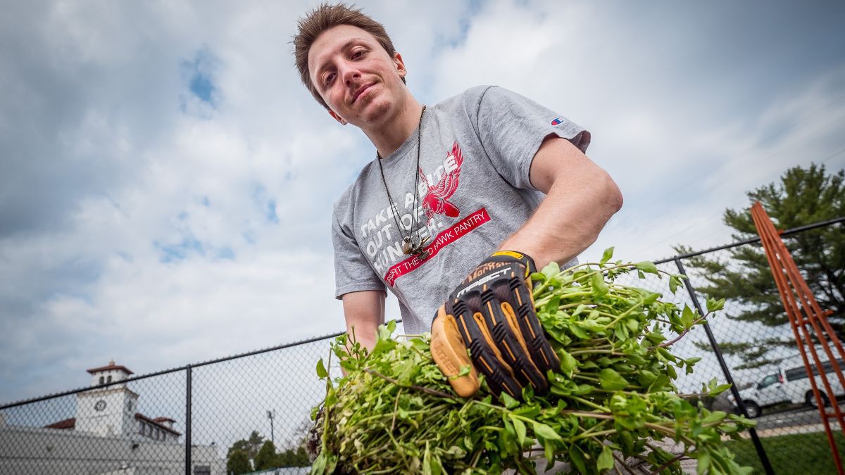 montclairstateu's tweet photo. Have you been following along our #EarthDay50 virtual celebration? There’s so much to get involved in and even more to learn. Search #RedHawkEarthDay on Twitter or Instagram.
More information on today's virtual events: https://t.co/dQcvGJLci6 https://t.co/yfUInkB8hw