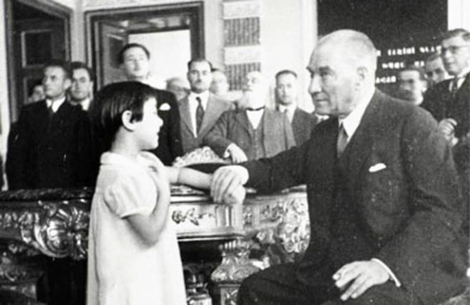 elementel_ltd's tweet photo. 23 April National Sovereignty and Children's Day!

🇹🇷🇹🇷 One of the most special days gifted to children all around the world by Mustafa Kemal Atatürk. 🇹🇷🇹🇷
#23Nisan #23NisanKutluOlsun #23Nisan100Yasında https://t.co/ENyY1JY7Qg