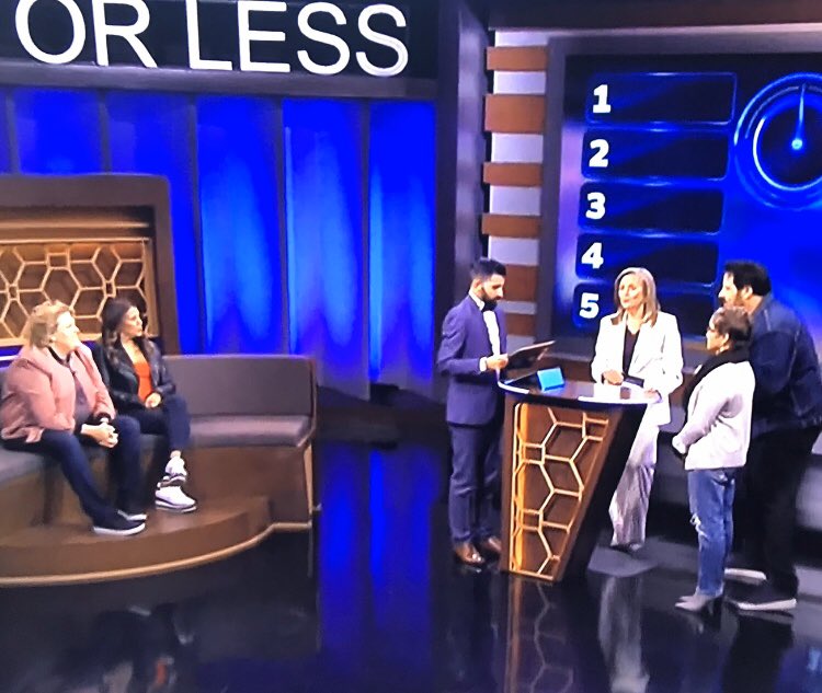 TopTweeterGirl's tweet photo. @25WordsorLessTV I discovered #35WordsorLess last week and it’s so much fun to watch. It keeps you on the edge of your seat. #fox #tv #gameshow #meredithvieira https://t.co/lv1w8EDGPa