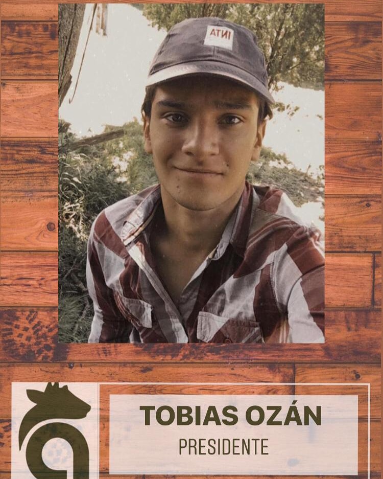 AteneoDf's tweet photo. 🌾Integrantes de la comisión 2020🌾
 [PRESIDENTE] 
🌿Tobias Ozan
 🌿19 años 
📚Estudiante de Ing. Agronómica UNC https://t.co/rjUit9WzvP