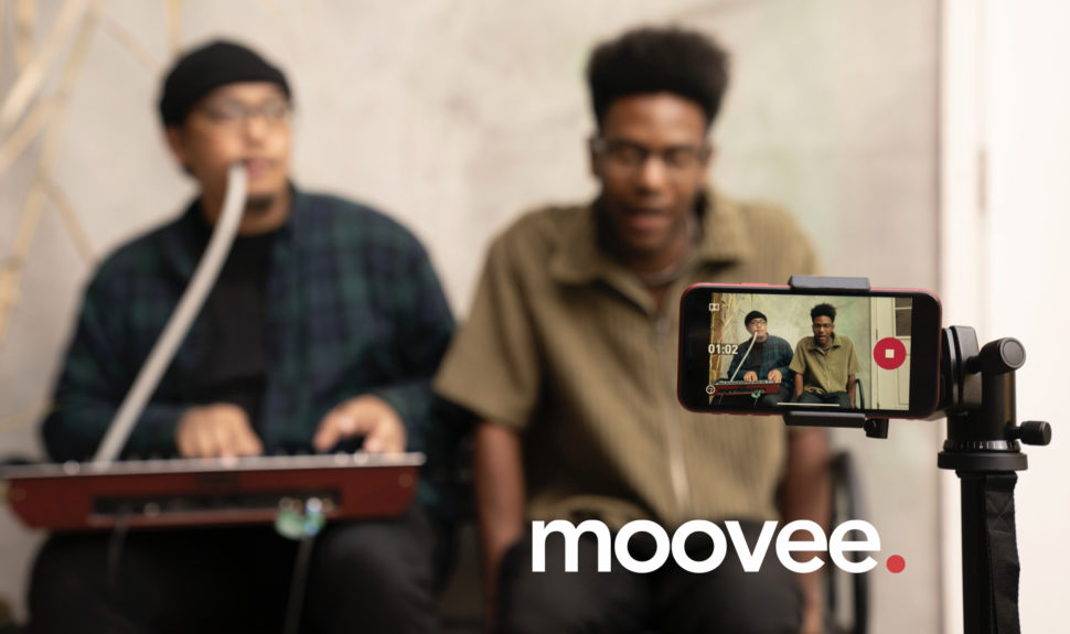 vperquia's tweet photo. .@Dolby lance son application #DolbyOn pour enregistrer/diffuser de la musique et des vidéos avec une qualité sonore inédite v/ @MooveeMag
#Video #VideoProd #Smartphone #Sound
https://t.co/w3vwprzGcX https://t.co/yPN3wlyEar