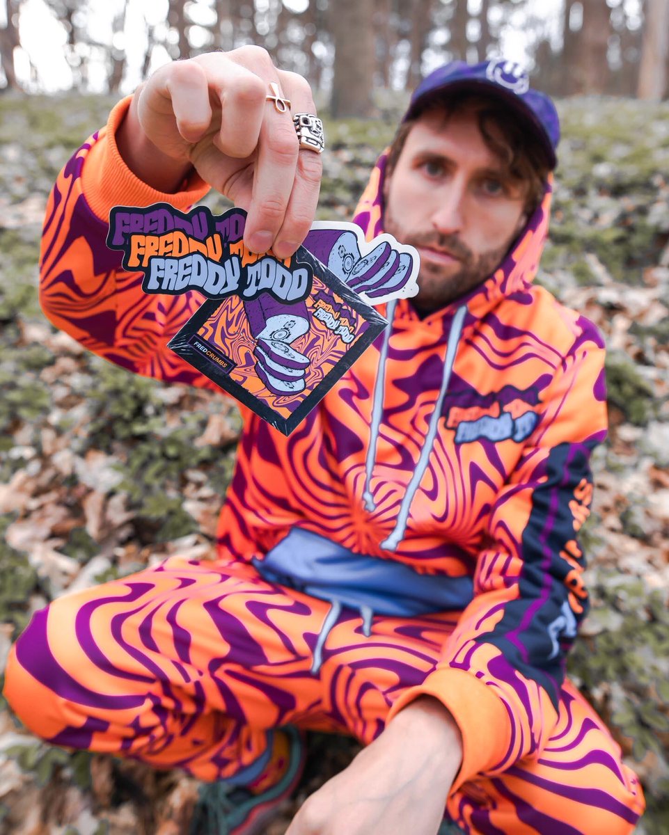 freddytoddmusic's tweet photo. 🚨RESTOCKED only a few hoodies left, pance completely sold out, &amp; JUST DROPPED THE 1st FT STICKER PACK‼️

https://t.co/yRYoVwYSwV 🌸 https://t.co/aUdmJLAvQW