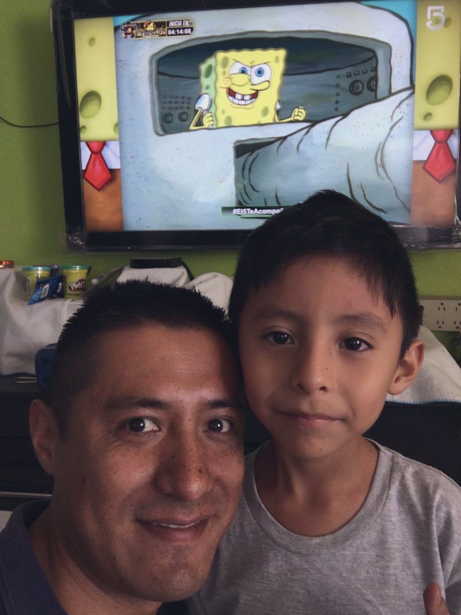 juanchrito's tweet photo. #el5teacompaña Aquí en la hora de la comida https://t.co/dhQFoGcMBc