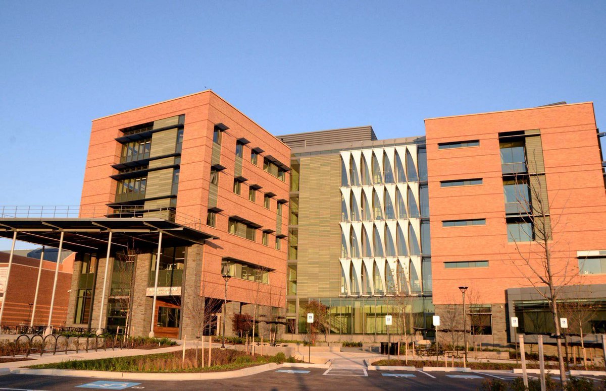 UatShadyGrove's tweet photo. It's #EarthDay2020, the 50th year of commemoration! USG is celebrating this with news that our new BSE building is being certified LEED Platinum! Hats off to our architects & construction team! #BuiltForBreakthroughs @LakeFlato, @CooperCarry, @GilbaneBuilding @UofMaryland https://t.co/ro3BrVakTt