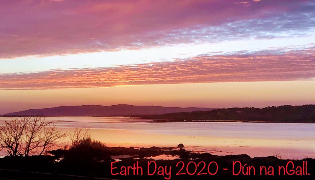 Sunset pic for the day that’s in it #EarthDay2020  #noplacelikehome