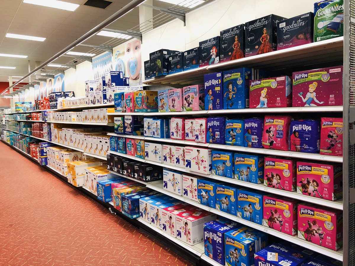 staceypartida's tweet photo. DBO Elvira killed it! 👊🏻💥 with the diaper wall set. #T0834 #Target
@LeoGreenT0834 https://t.co/RDKj9MiTsY