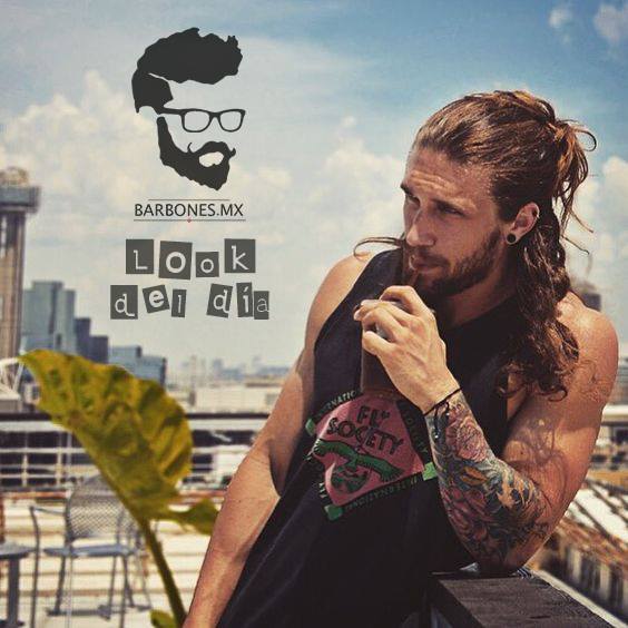 TodoBarbones's tweet photo. Buen día, hermanos. ¿Qué piensan del outfit de hoy?
.
.
.
.
.
#BarbonesMX #beardman #barbon #barba #beard #Bart #outfitoftheday #outfitdehoy #LookBarbon #LookDelBarbonDelDia #miercoles #wednesday #mittwoch https://t.co/LjYcPPY4Oy