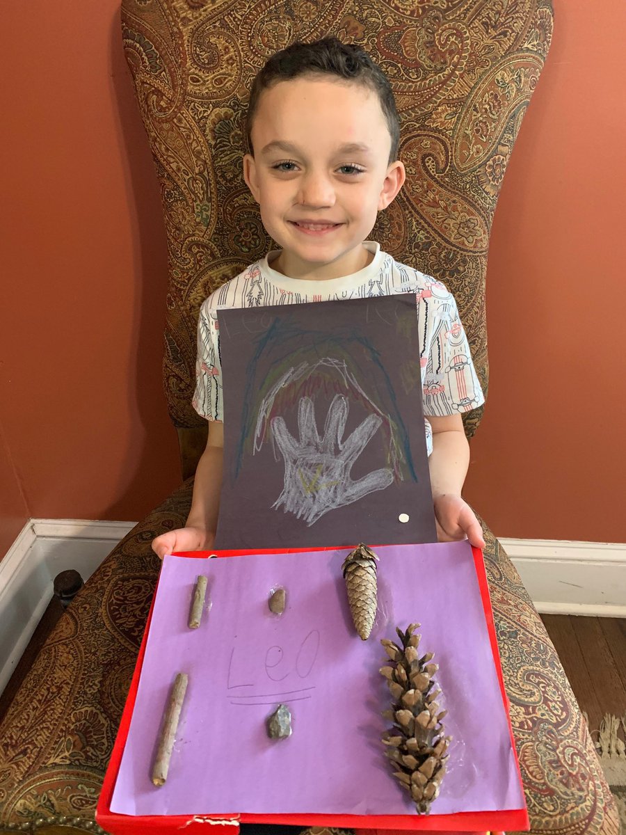 ASMOliver's tweet photo. For Earth Day, we created handprint Lily flowers and went outside to find patterns we could make using nature. 🌍 https://t.co/pVzO4XFXHb