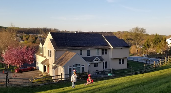 RARupdate's tweet image. It's the 50th Anniv of Earth Day! If you don't have solar yet, I don't know what you are waiting for...ask me for details about our Earth Week incentives. referrals.vivintsolar.com/rep/211987/