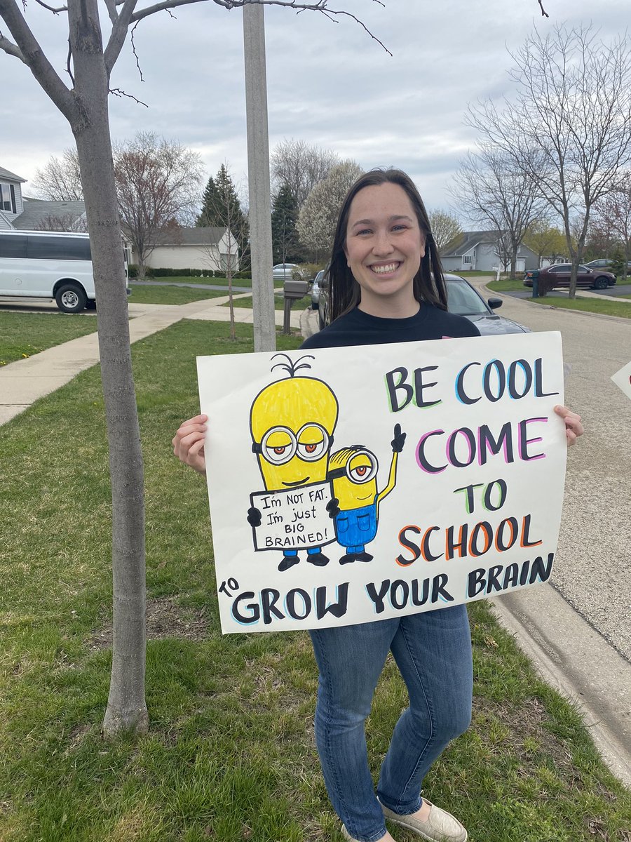 larson_tierney's tweet photo. Staff enjoyed it just as much as the students! #ilschoolsstepup  #wemissyou #carparade #oqfamily #sd113a #swcccase #roadwarrior https://t.co/zGPYkiwMUl