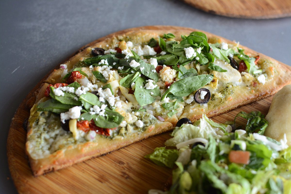 PyrosPizza's tweet photo. Who knew โvegginโ outโ could be so delicious? Our gluten-free cauliflower crust is waiting - order curbside or online at https://t.co/LpNjQNOt25 today! #PyrosPizza https://t.co/CUVKqWGfVR