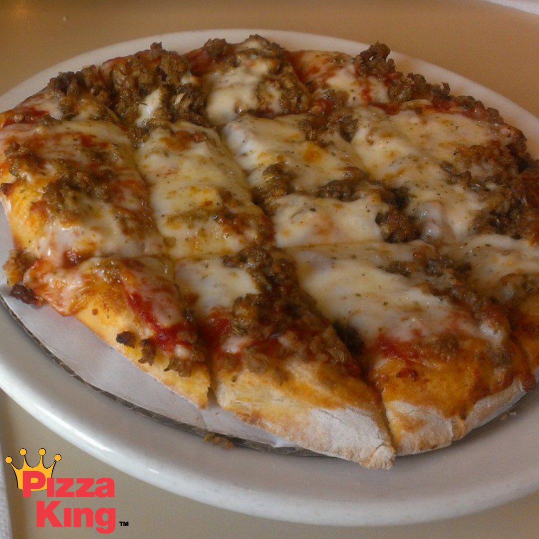 Delicious Pizza on Plate for those of you on a no carb diet! #pizzaking #ilovepizzaking #pizzaholic #ringtheking #PKfav #getittogo #pizzaisfordinner #lunchordinner #thekingdelivers