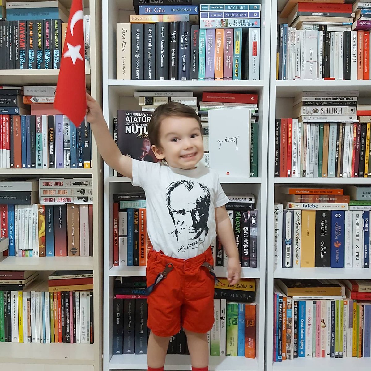 Sureyyacicekk's tweet photo. @SurvivorEkstra Demir Utku Çiçek https://t.co/REGbHV01Cr