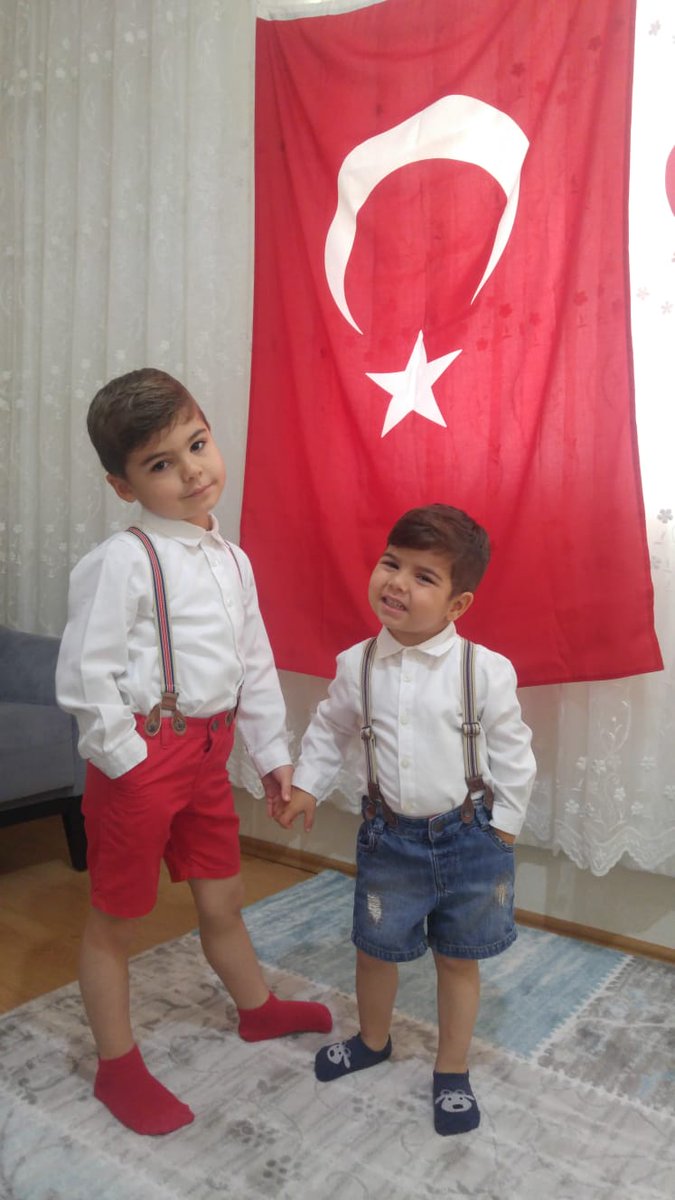 OmerArkoglu's tweet photo. @SurvivorEkstra https://t.co/nyl9jQjJE0