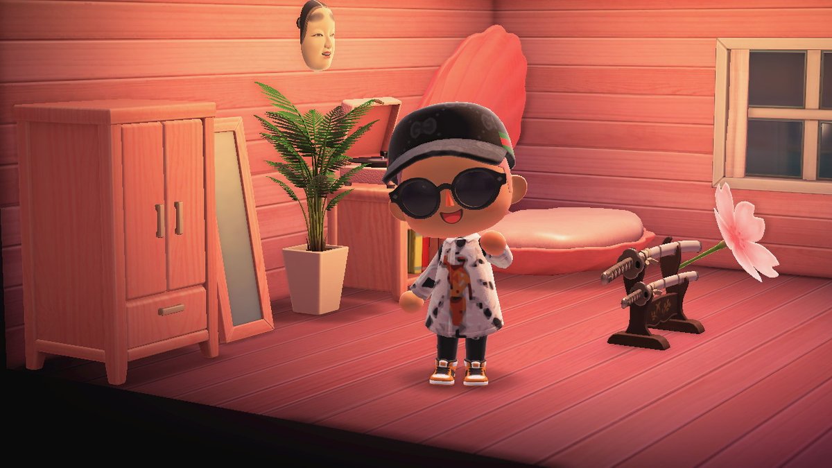 Undercover AW18 coat - 2001: A Space Odyssey collection.  Finally managed to get this grail piece #AnimalCrossing #ACNH #NintendoSwitch