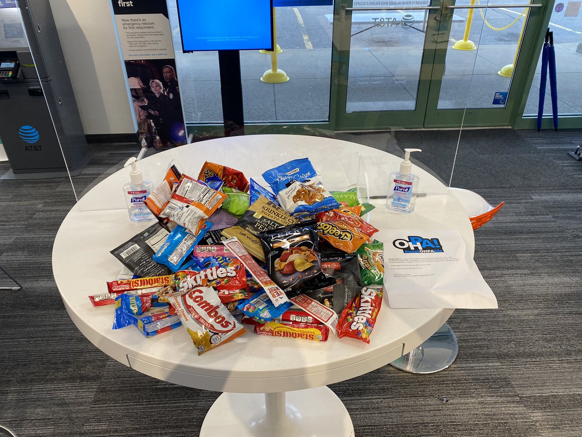 cornelljr10's tweet photo. Big thanks to the OHPA leadership team and @WilliamGStovall for the awesome care package! @BeauDPerry @gilbyfc https://t.co/6KjXSG3sY1