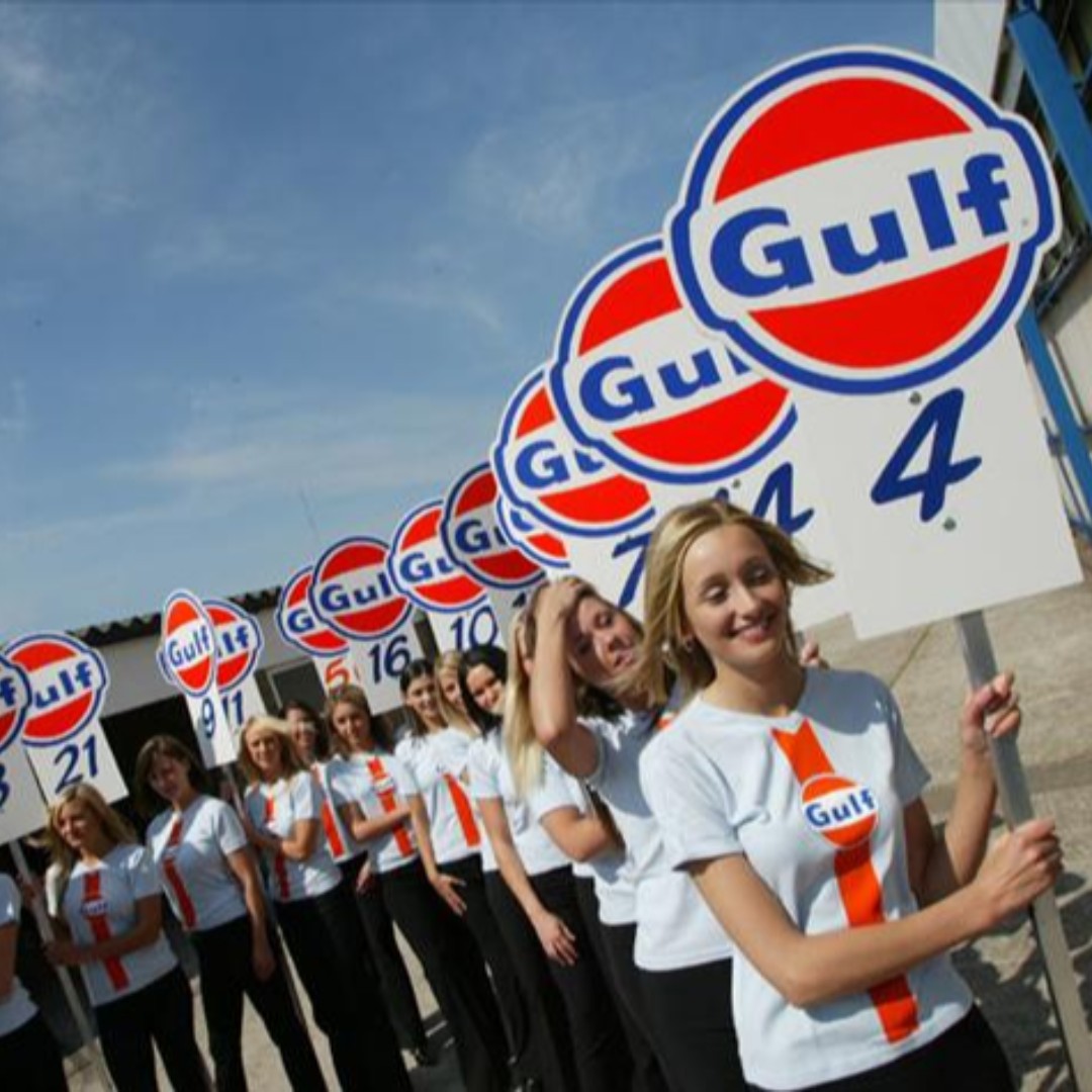 MPSpeedShop's tweet image. Go with Gulf!

#MPSpeedShop #gulfoil #gulfracing #gulf #racing #cargirl