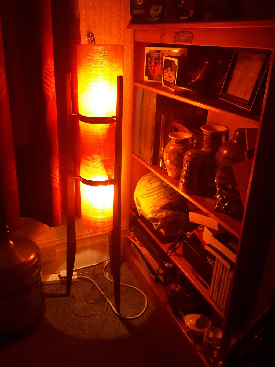 retonthenet's tweet photo. Vintage Home Floor Standing Spun Fibreglass Orange Coopered #RocketLamp Circa 1960s Teak #MidCentury
https://t.co/30XaB7XPzI
#1960s https://t.co/xU4k55UAnA