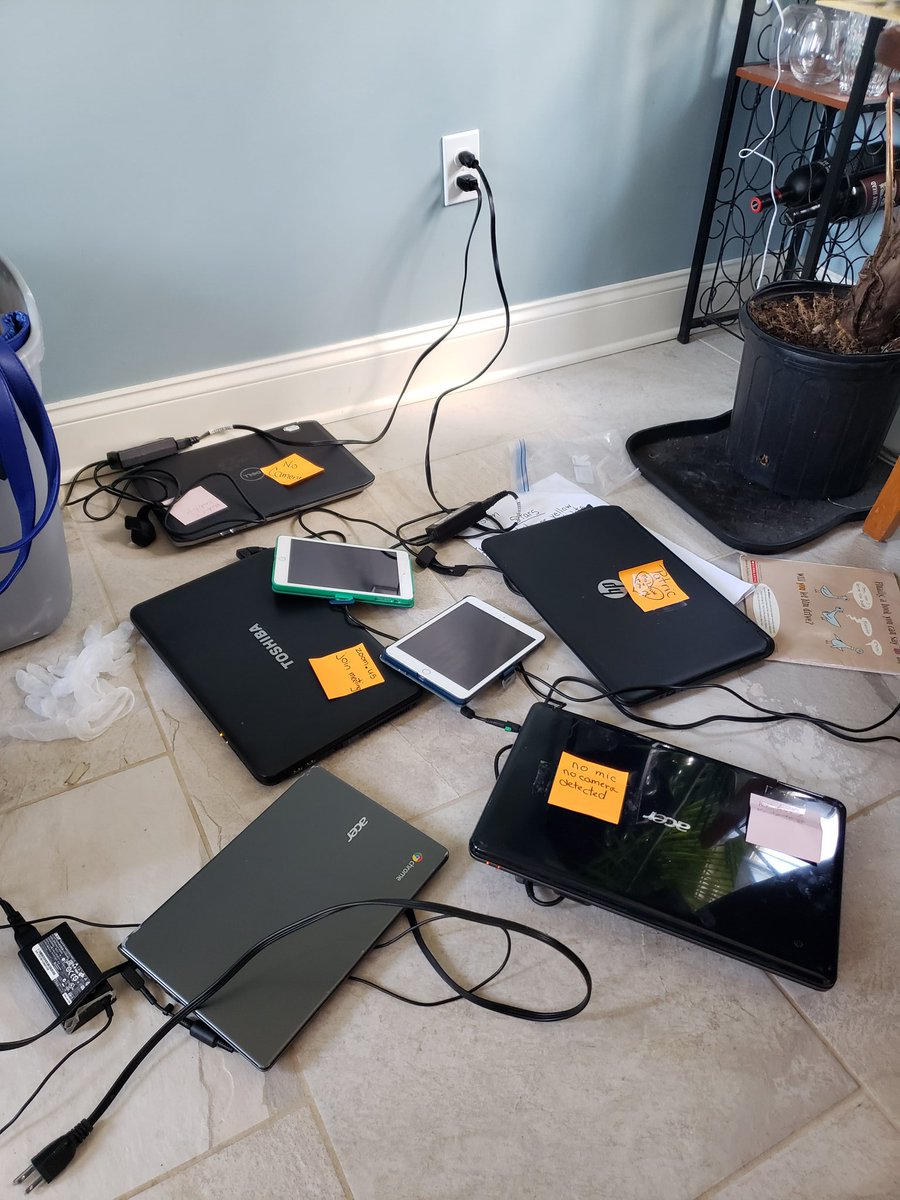 MsLowe52's tweet photo. Donations to get my 1st graders on Lexia, Zoom,ZEARN and other platforms. The RCSD only gave technology to 6-12th grade students! Where's the equity? Us K-5 teachers are pulling out all stops to get what our students need.
#teachingduringcoronavirus 
@TDade @dr_marya @drpeluso https://t.co/Knnm3h7RHs