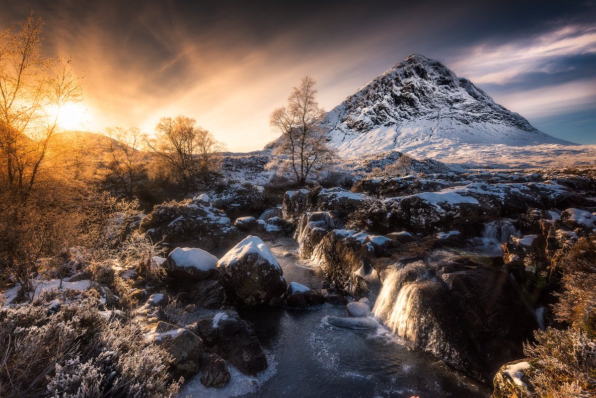 I have a soft spot for Glencoe as I've spend a lot of time there. I've seen bigger mountains overseas but there is a special atmosphere to Glencoe and the surrounding Rannoch Moor. Any corner, any bend, any pit stop along the journey - gives you picture perfect shots.