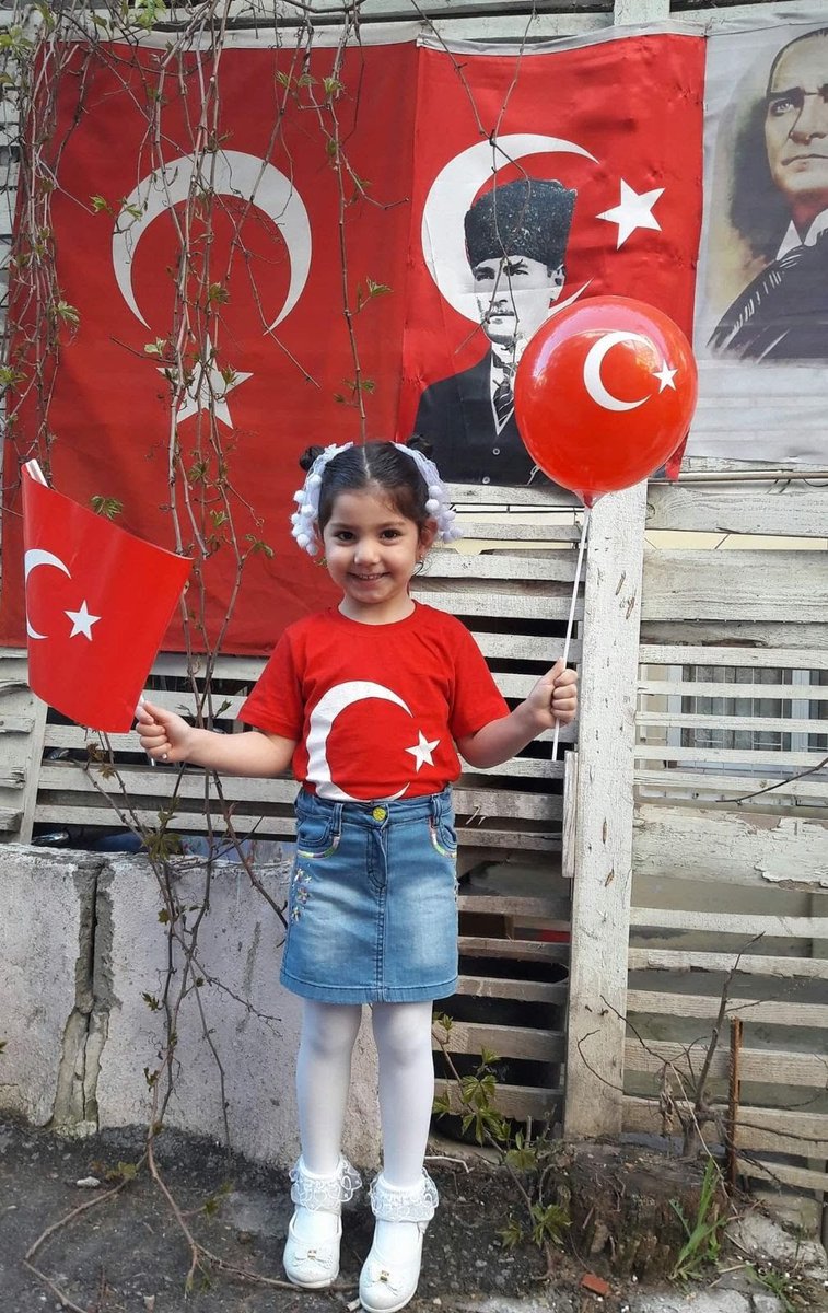 ismailboyraz34's tweet photo. #survivorekstra umay ılgın BOYRAZ https://t.co/5agim3kcc8