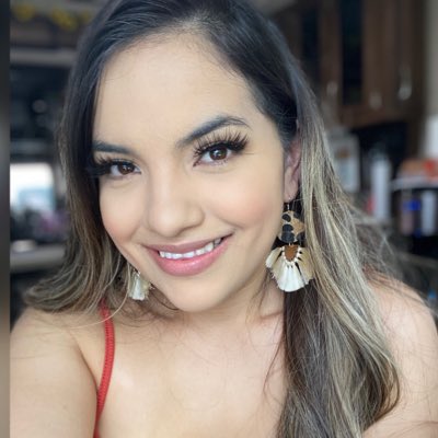 _sweet__heart's tweet photo. #NewProfilePic https://t.co/sgR1rZQ2VC