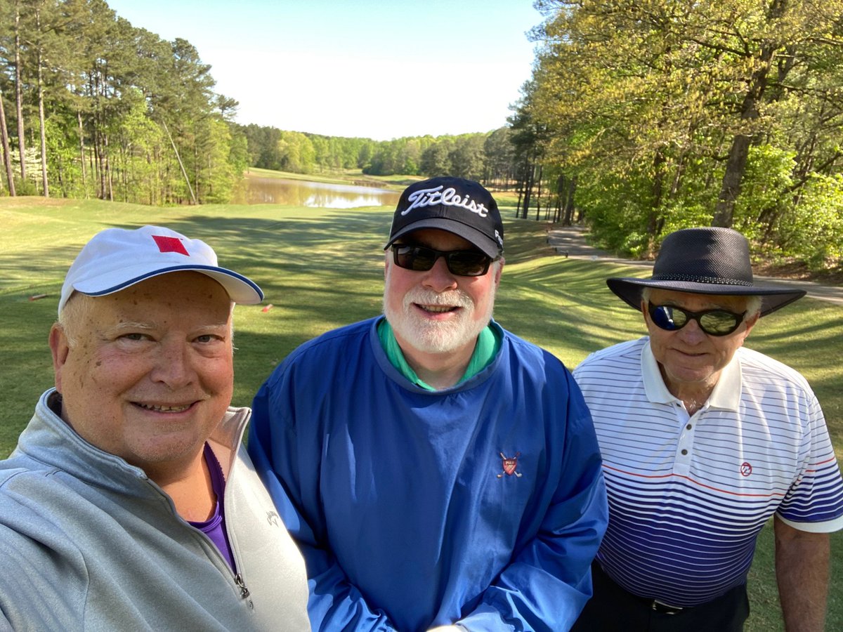 don1622's tweet photo. Another great day for golf.  One person to a cart and then a quick picture. https://t.co/fG7GOZh4Ya