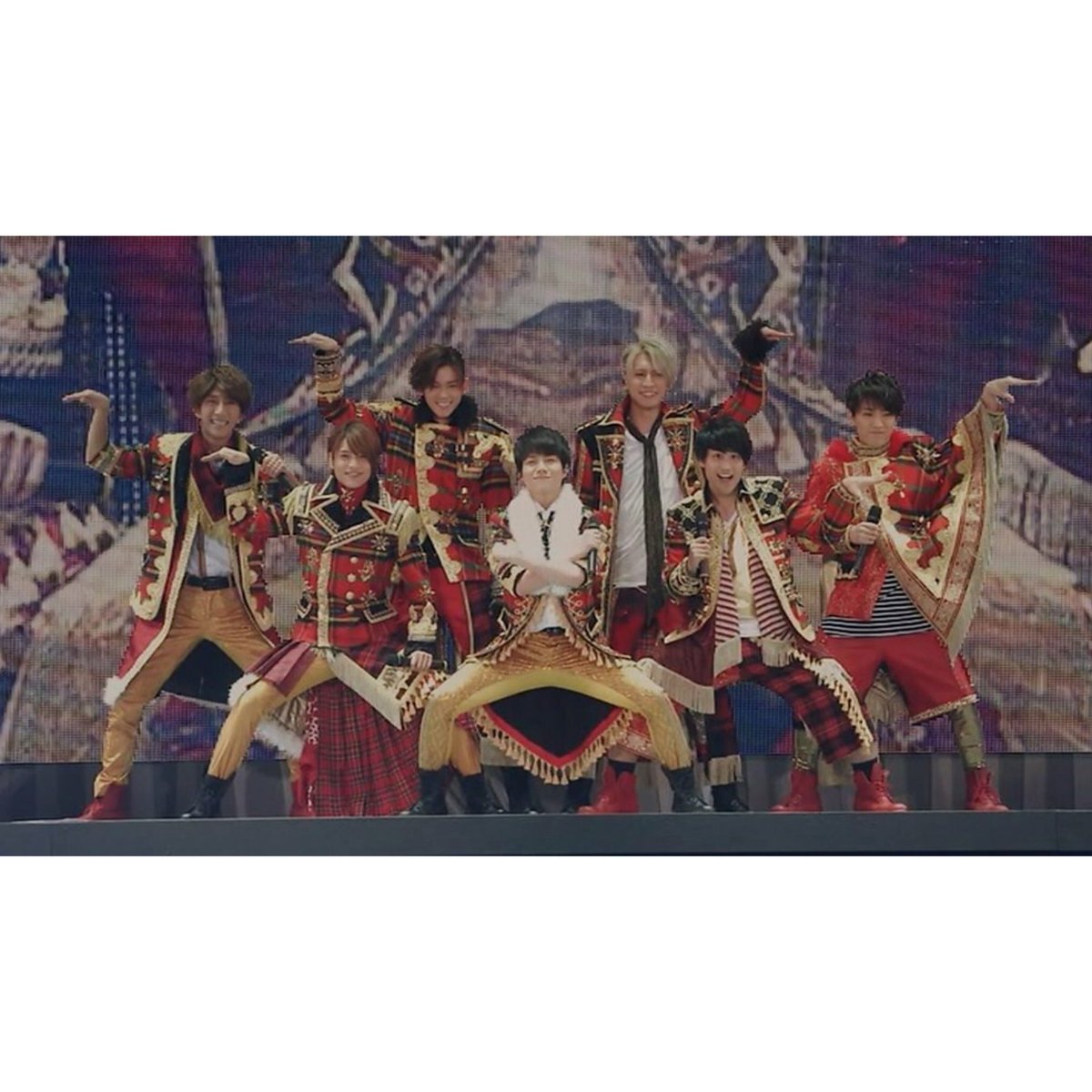 ___mon_kami_ryu's tweet photo. ジャニーズWEST
       デビュー6周年おめでとう🎊

絶対絶対 ドームをさせてあげたい
もちろんツアーも
この姿をみたいよ😭

#ジャニーズWEST  
#ジャニーズWESTデビュー6周年 
#西24から出てきたジャニーズWESTデビュー2たす4で6周年だよ https://t.co/m8Vs2Y7obZ