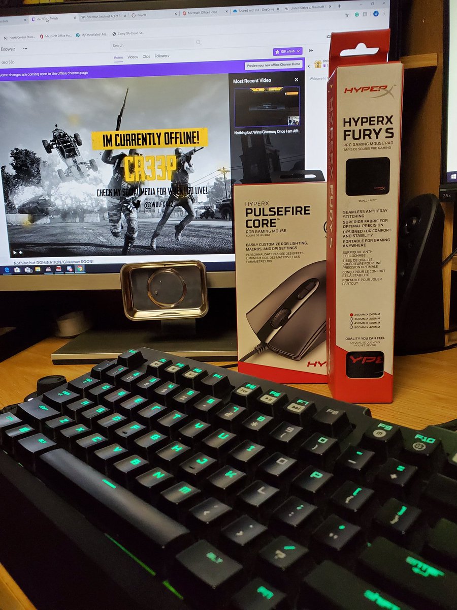 WOLFx442's tweet image. #GIVEAWAY on the stream tonight! Swing in and grab some #hyperx gear 
#hyperx #twitchaffiliate #twitchstream #Giveaways  @Chrissonwhich @Grow_twitch_rt @TheCodykoko @Twitch_RT