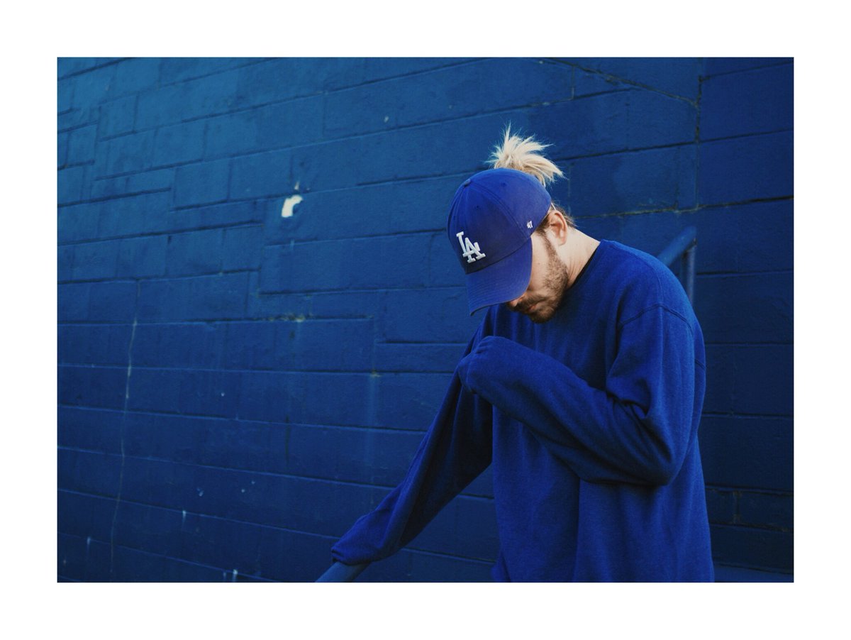 kolbyster's tweet photo. #blue #blueportrait https://t.co/8Xe90JXiSv