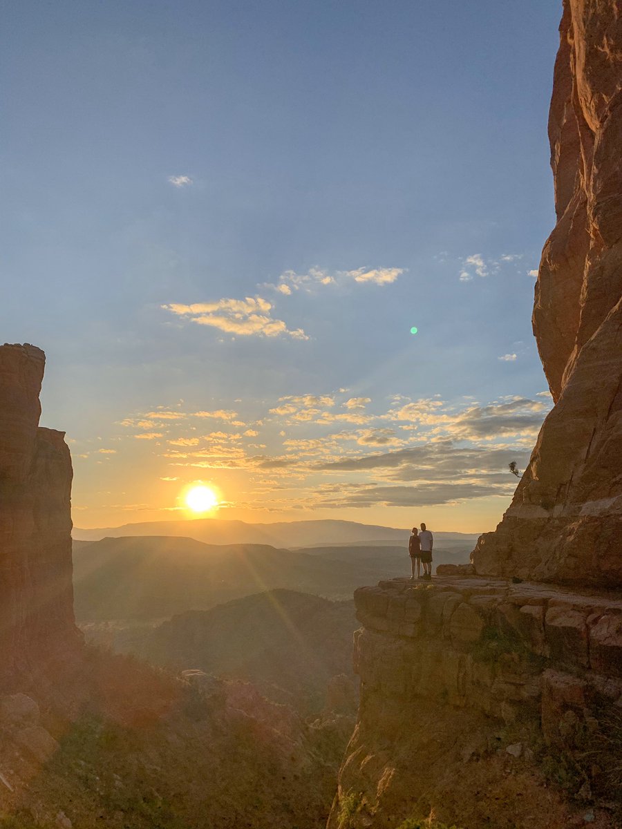 VeeMiller11's tweet photo. Happy #EarthDay2020! Grateful we to have explored the 🌎 as we have! Sad to cancel a few bucket list trips, but so thankful to @TMobileBusiness  for taking such good care of us right now! #StaySafe #StayHome #TravelLater https://t.co/QtOlf7hqxS